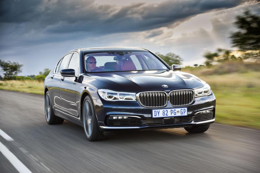  BMW 730d 2016 года  (ZA) (фото 1 из 30)